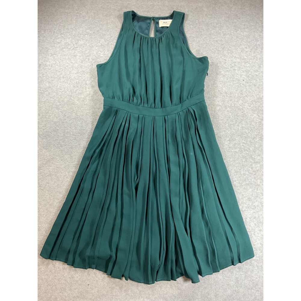 Papercrane Stitch Fix Forest Green Pleated Sleeveless Cocktail Dress Size 8 2112